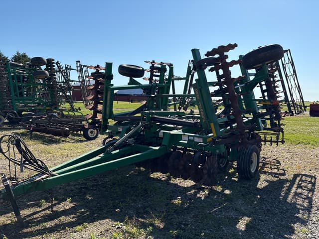 Image of Great Plains 2200TT equipment image 2