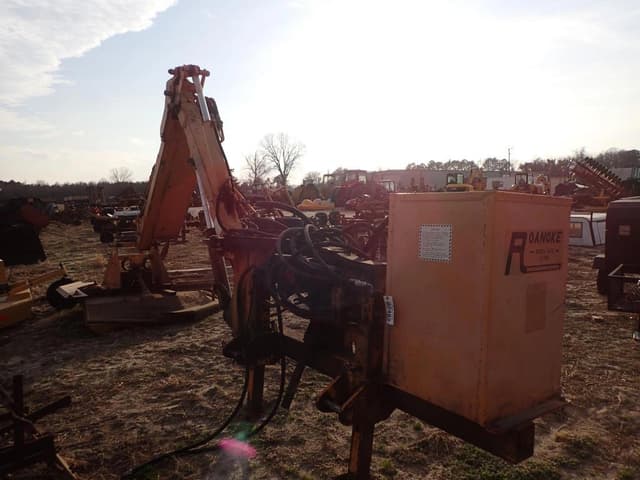 Image of Roanoke G-195 equipment image 4