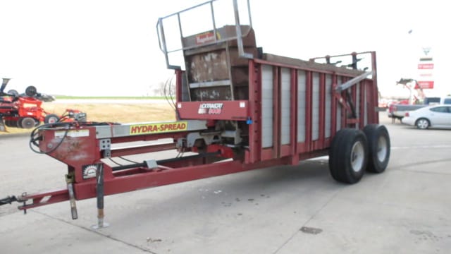 2006 Hagedorn 3440 Equipment Image0