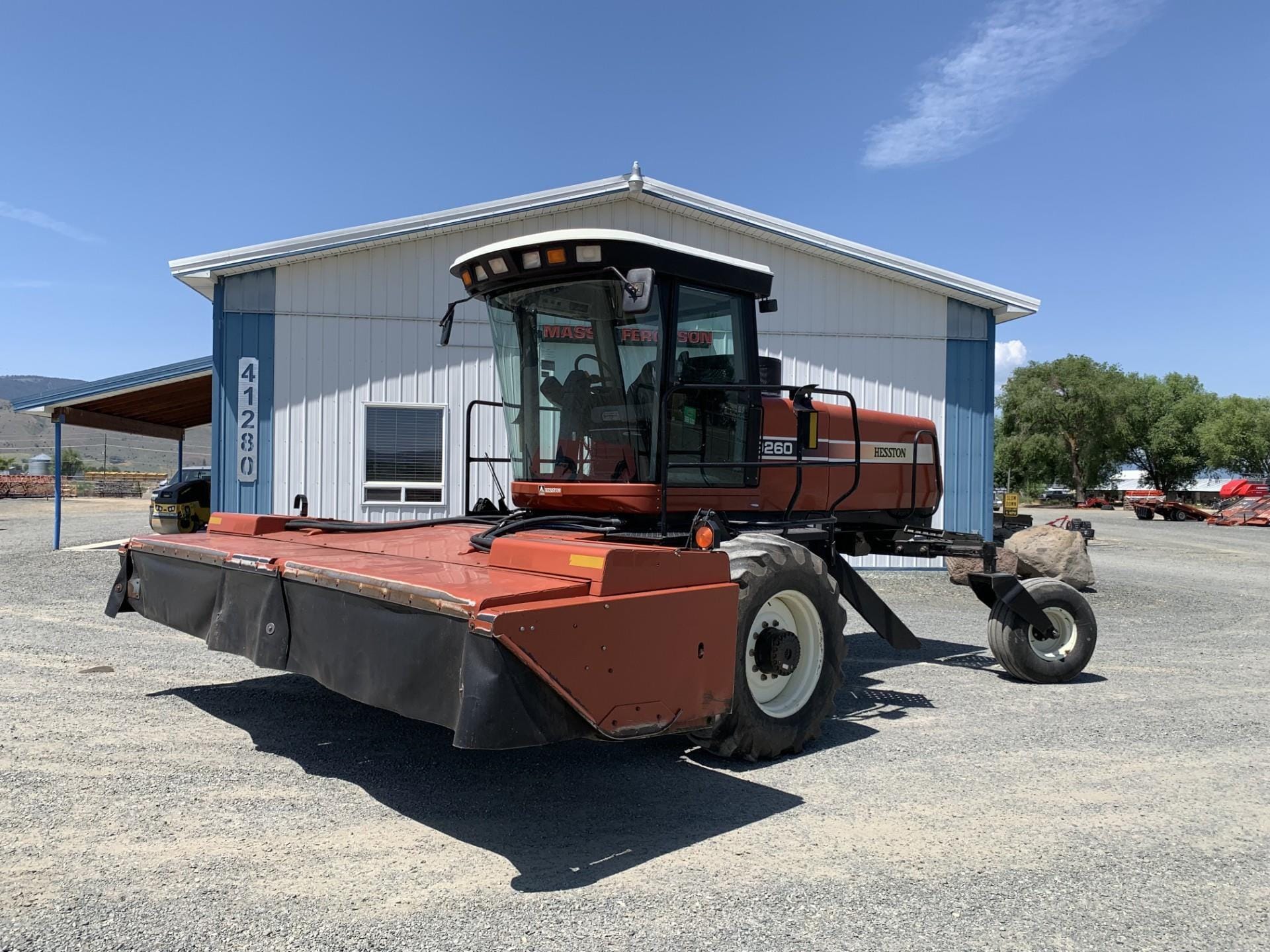 Main image Hesston 9260