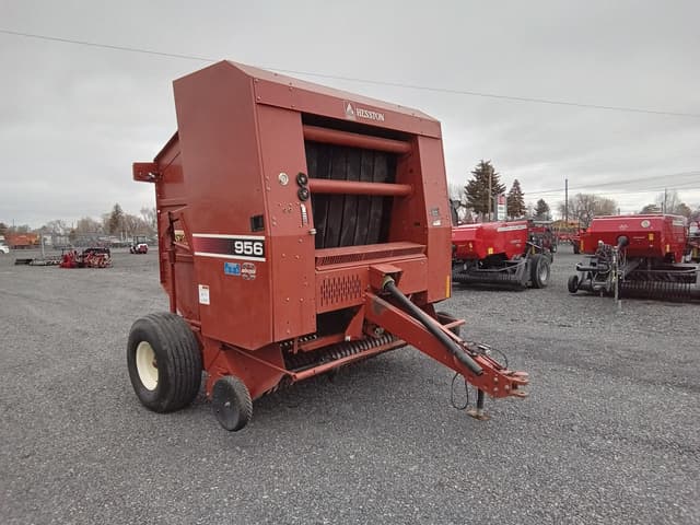 Image of Hesston 956A equipment image 2