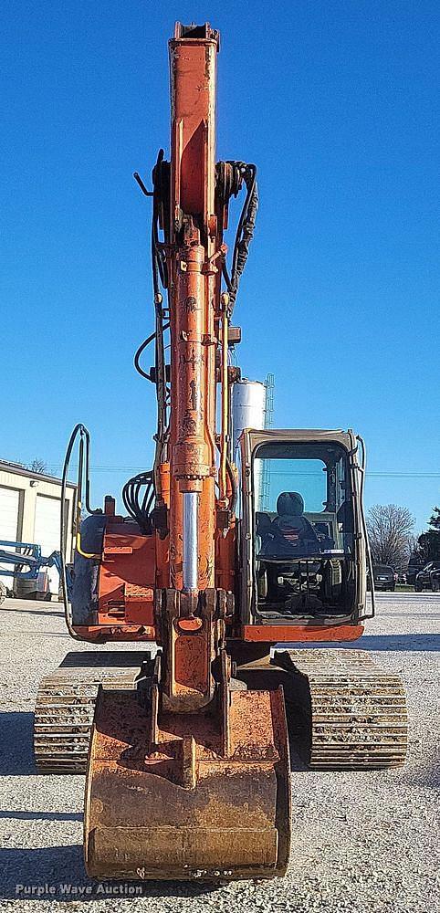 Image of Hitachi ZX135US equipment image 1