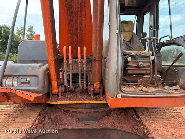 Image of Hitachi Zaxis 160LC equipment image 3