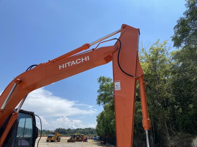 Image of Hitachi Zaxis 160LC equipment image 4
