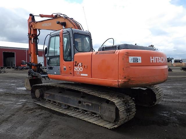 Image of Hitachi ZX200LC equipment image 4