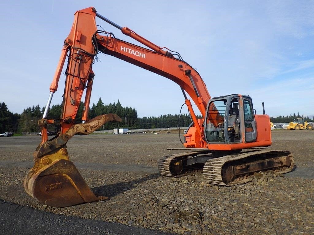 2006 Hitachi ZX225USLC Equipment Image0