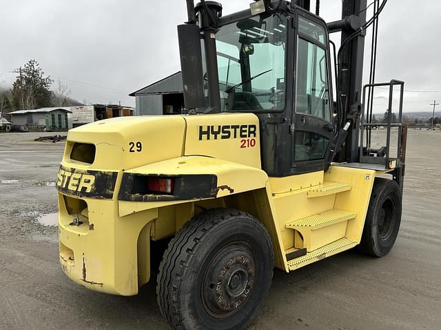 Image of Hyster H210HD equipment image 2