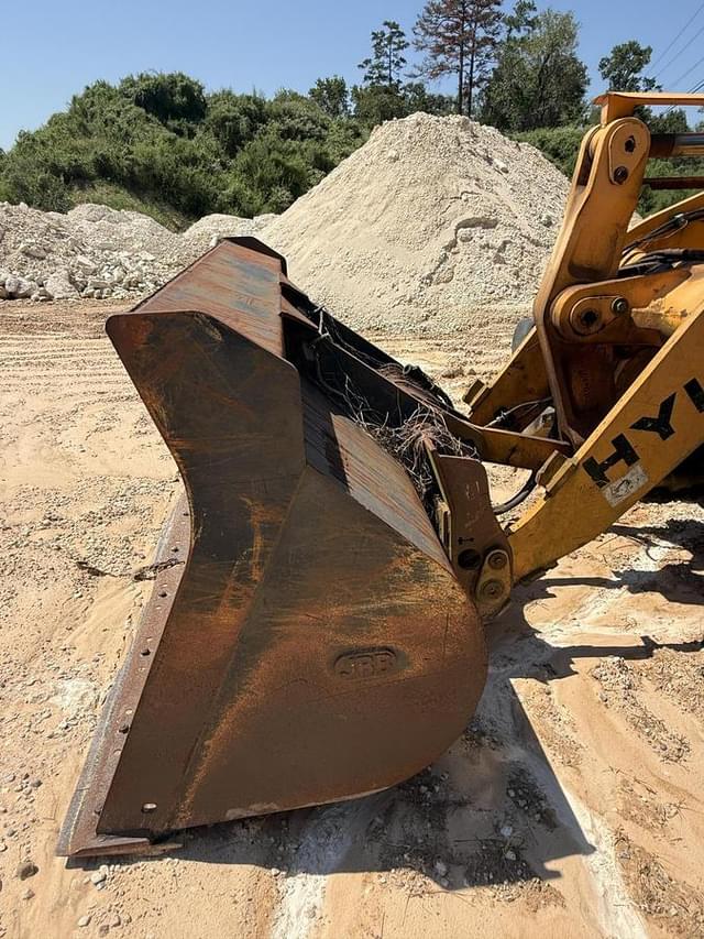 Image of Hyundai HL757-7 equipment image 3