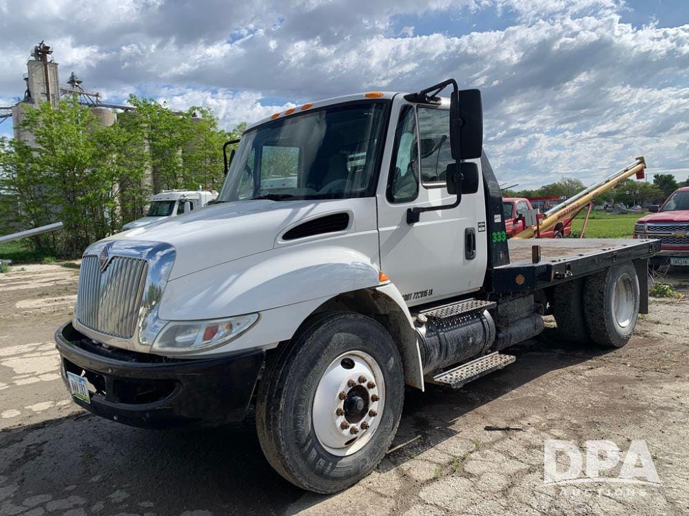 Main image International 4300