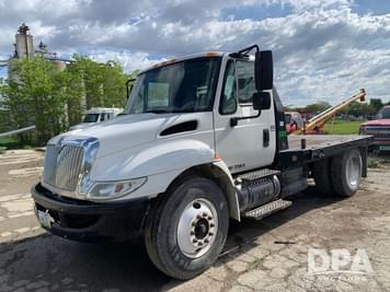 Main image International 4300