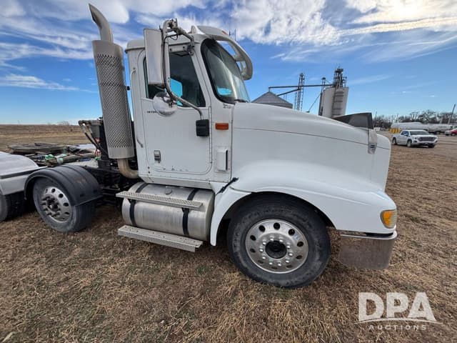 Image of International 9400i equipment image 1