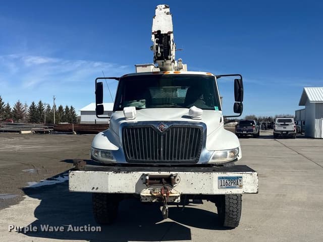 Image of International 4300 equipment image 1