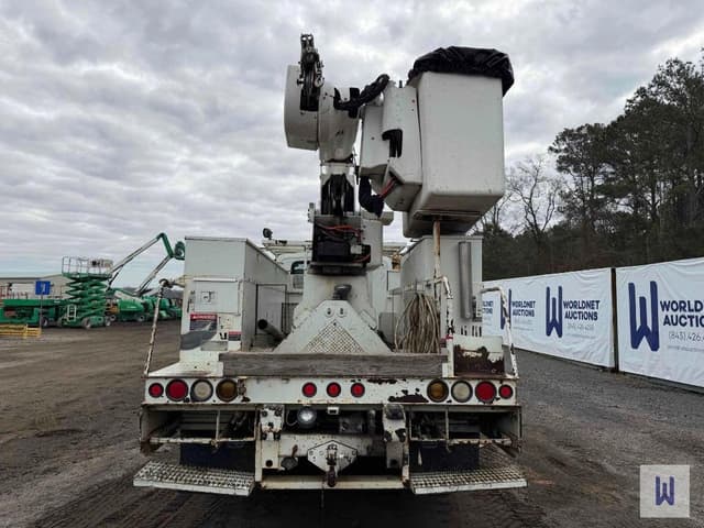 Image of International 4300 equipment image 4