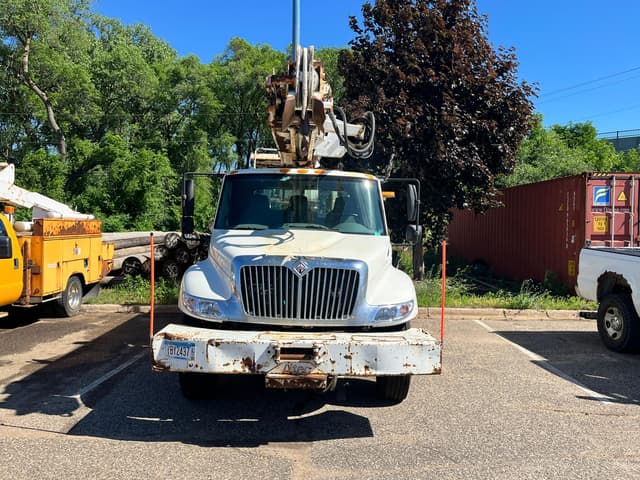 Image of International 4300 DT466 equipment image 1