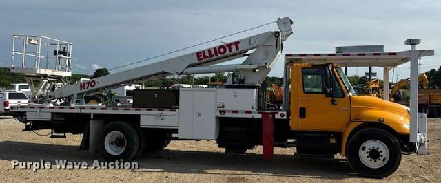 Image of International 4300 equipment image 3
