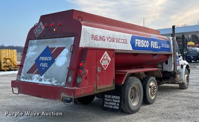 Image of International 4300 equipment image 4