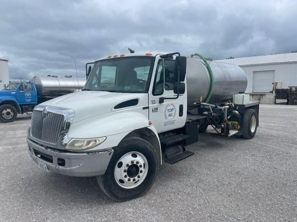 Main image International 4300