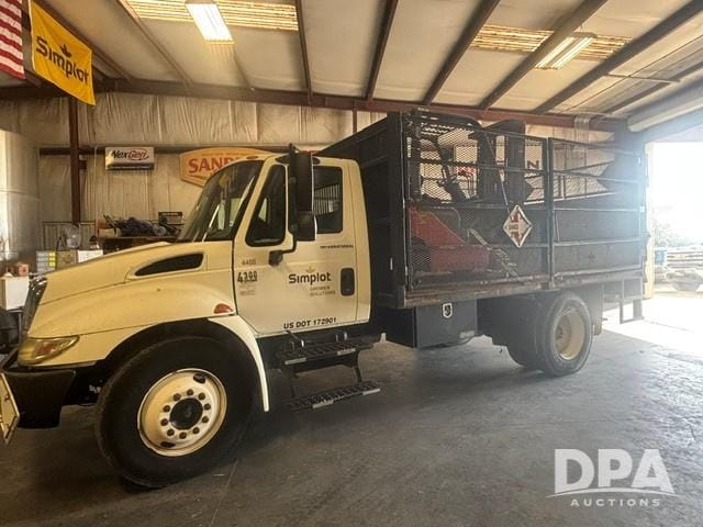 Main image International 4300