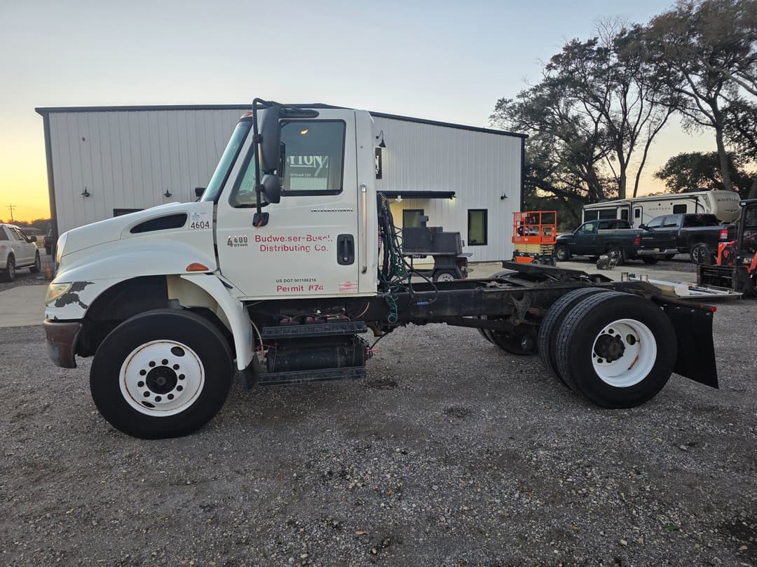 Image of International 4400 Primary image