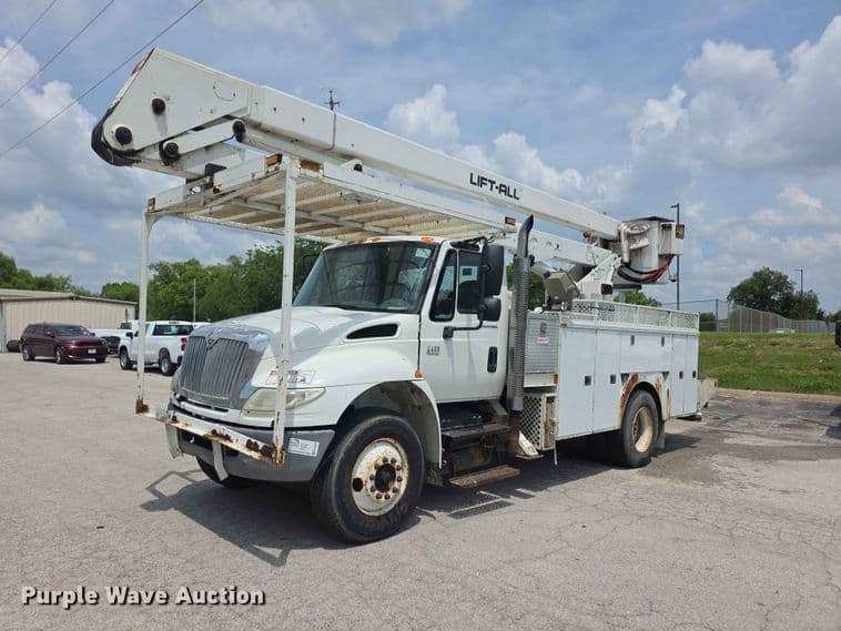 Image of International 4400 Primary image