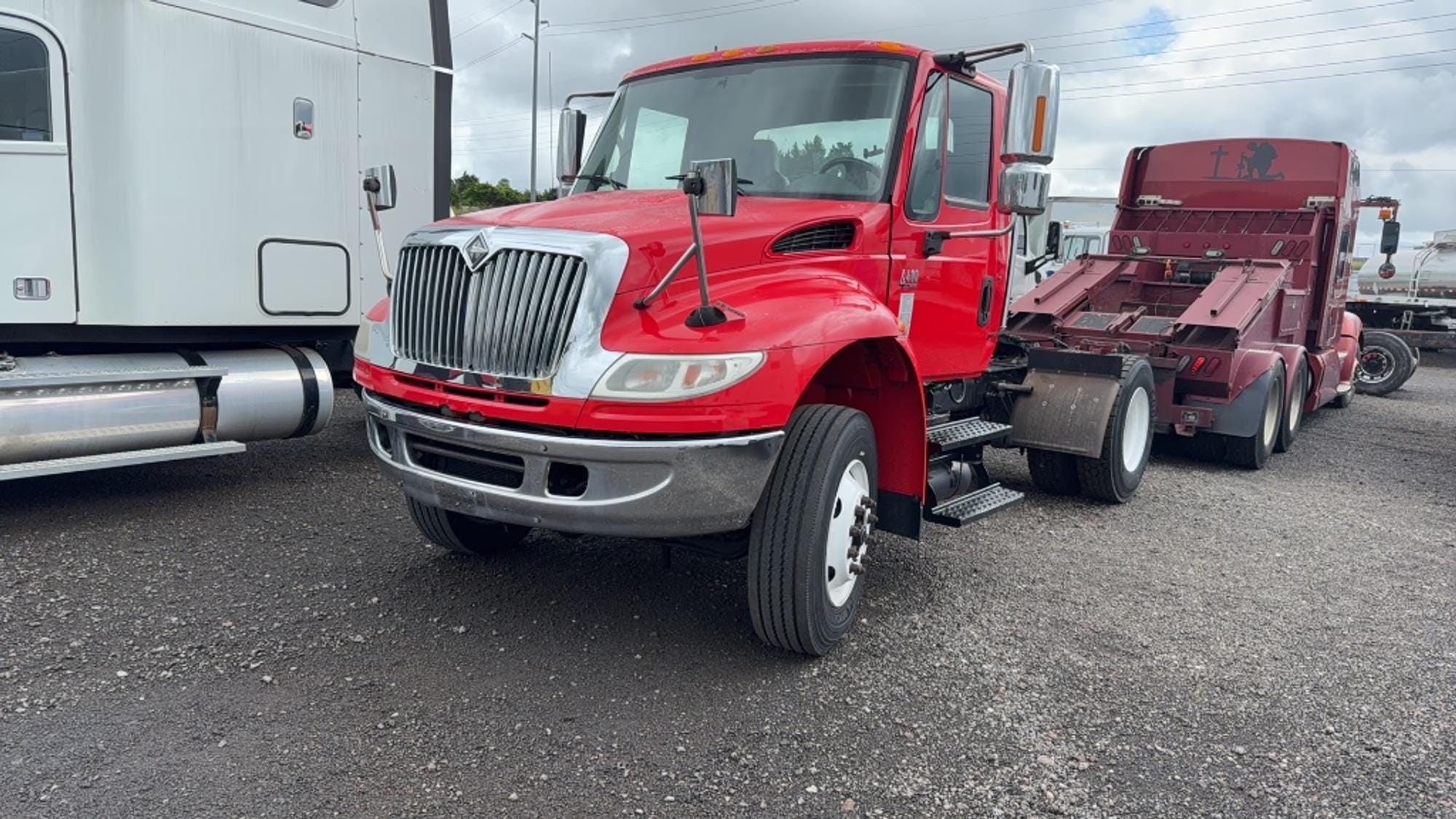 2006 International 4400 Equipment Image0