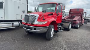 2006 International 4400 Image