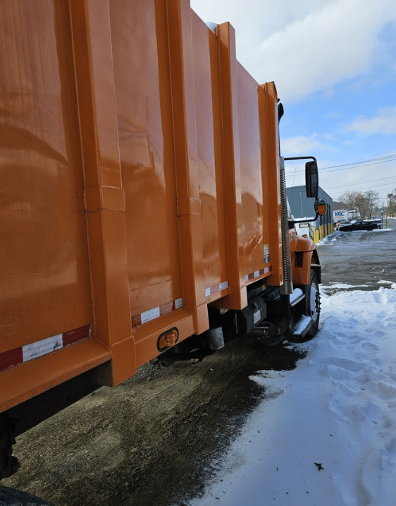 Image of International 7300 equipment image 3