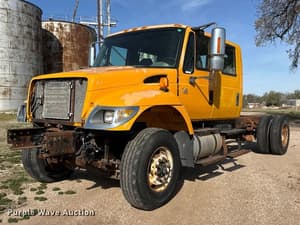 2006 International 7400 Image