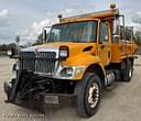 2006 International 7400 Image