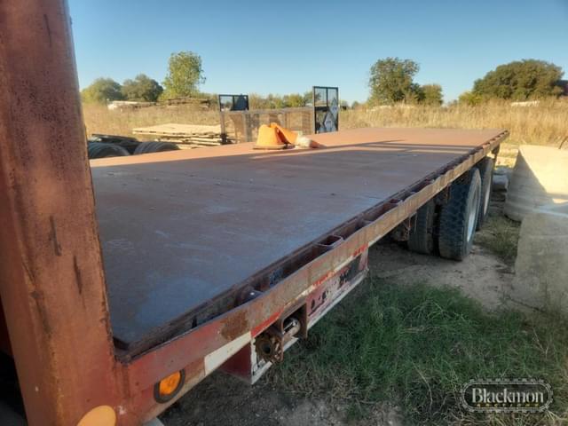 Image of International 7400 equipment image 4