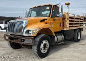 2006 International 7400 Image