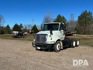 2006 International 8600 Image