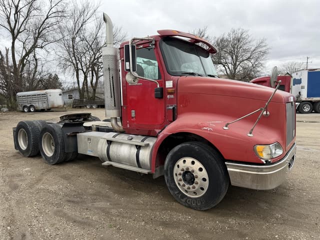 Image of International 9200i equipment image 2