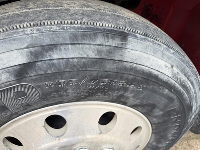 Image of International 9200i equipment image 4