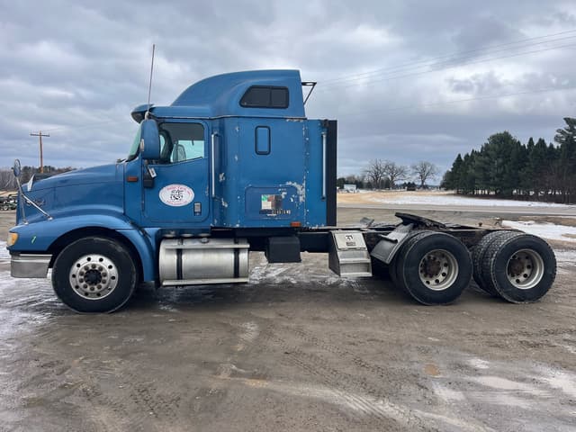 Image of International 9200i equipment image 1