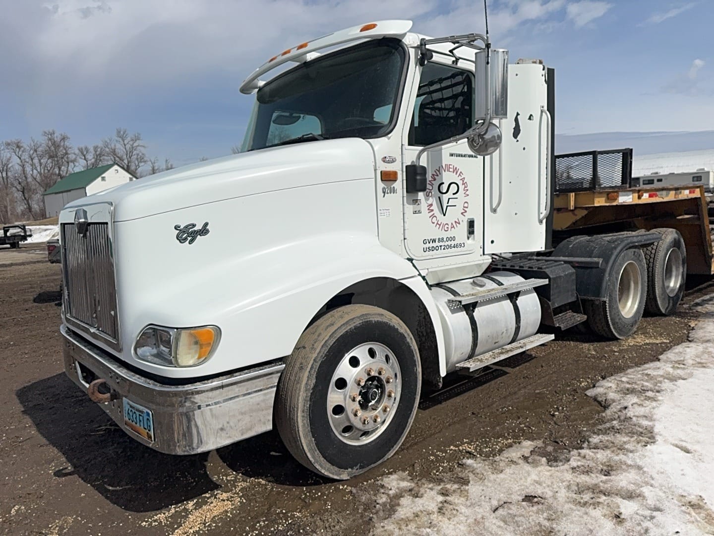 2006 International 9200i Equipment Image0