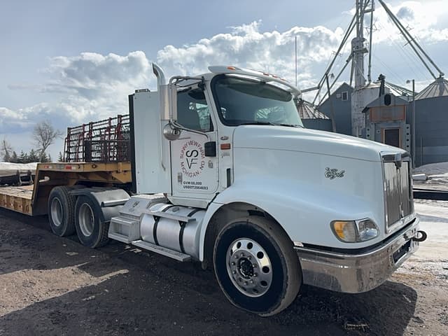 Image of International 9200i equipment image 1