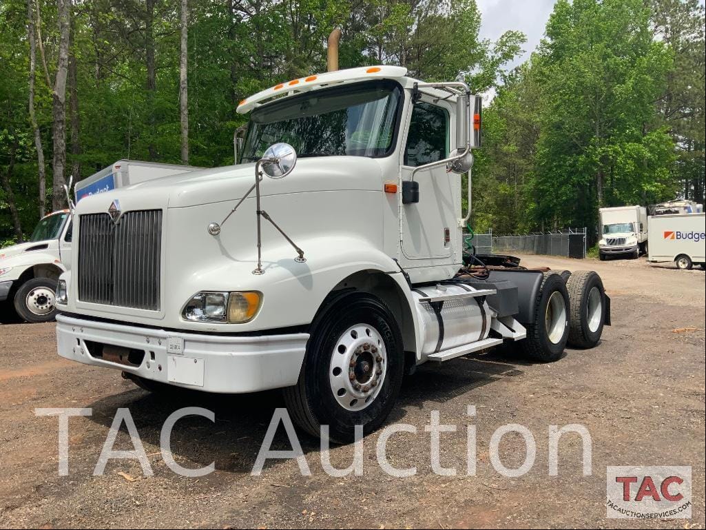 Main image International 9400