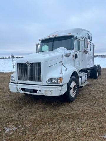 2006 International 9400 Equipment Image0