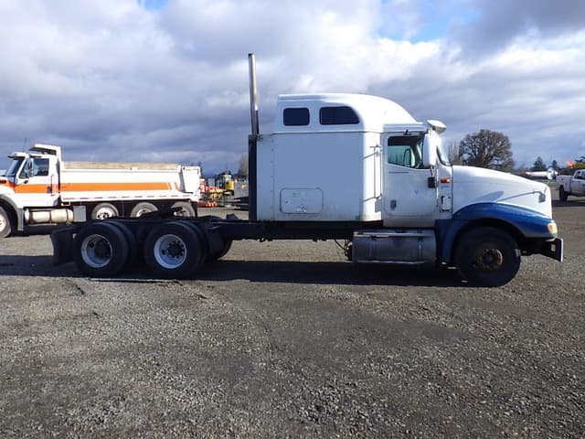 Image of International 9400 equipment image 3