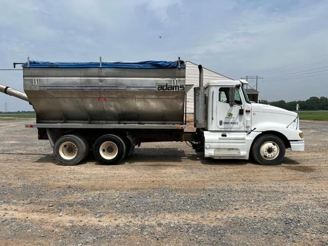 Image of International 9400i equipment image 3