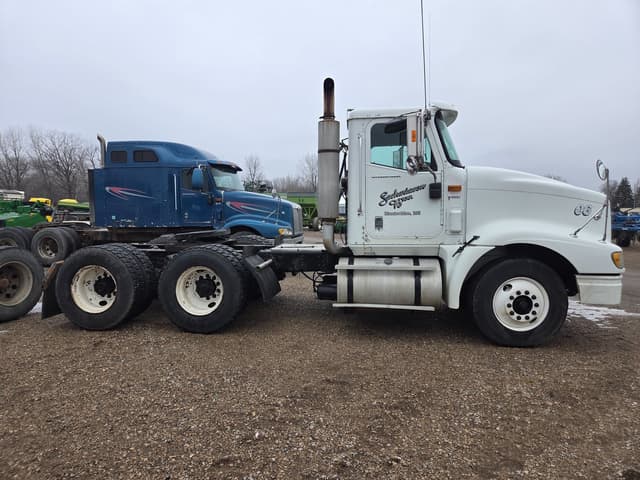 Image of International 9400i equipment image 3