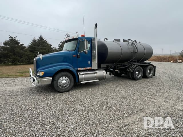 Image of International 9400i equipment image 1