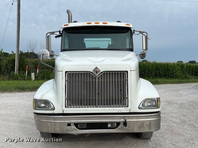 Image of International 9400i equipment image 1