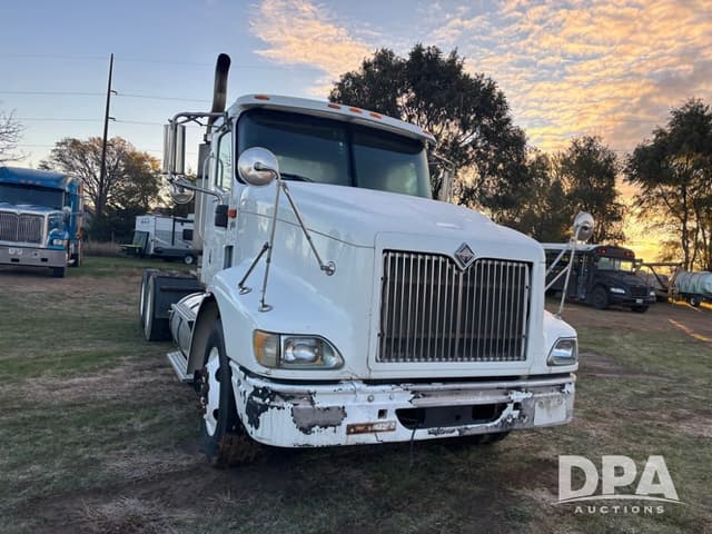 Image of International 9400i equipment image 3