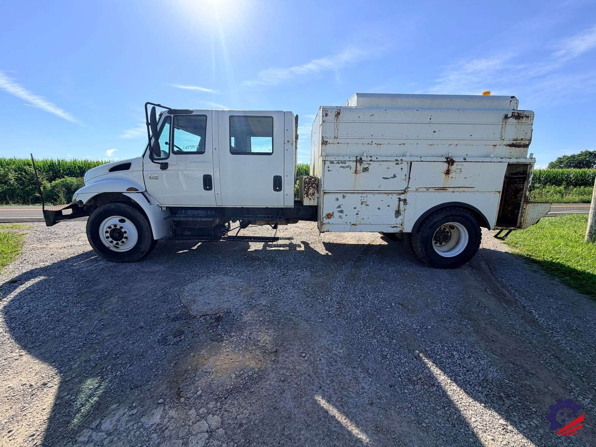 2006 International Durastar 4200 Equipment Image0
