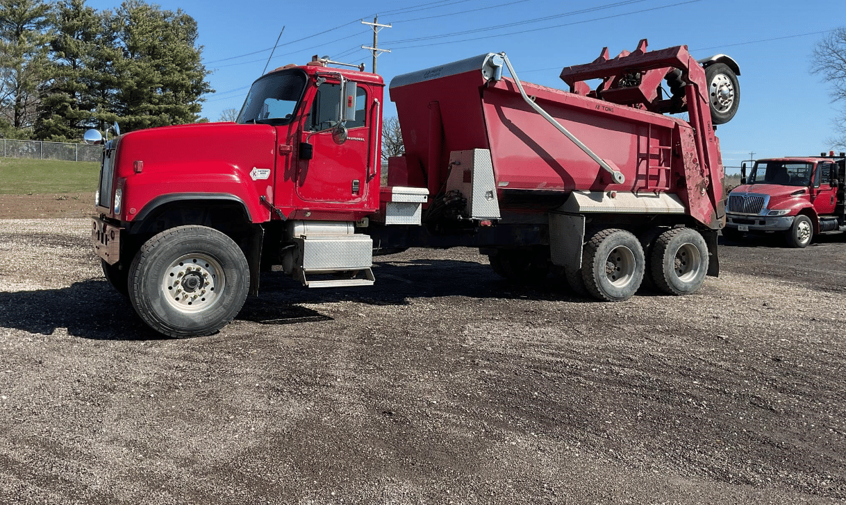 Main image International Paystar 5500