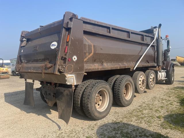 Image of International Paystar 5900I equipment image 2