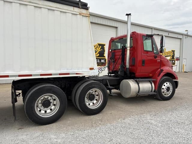 Image of International  Transtar 8600 equipment image 3