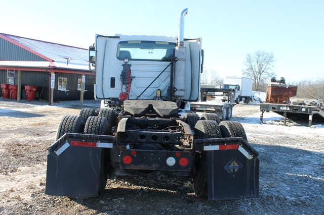 Image of International  Transtar 8600 equipment image 3